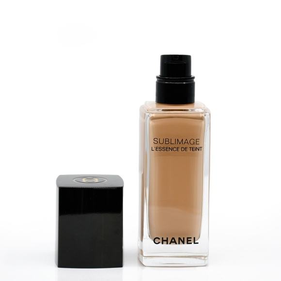 CHANEL BEAUTÉ White Tweed Makeup Case + FREE Foundation - Picture 9 of 13